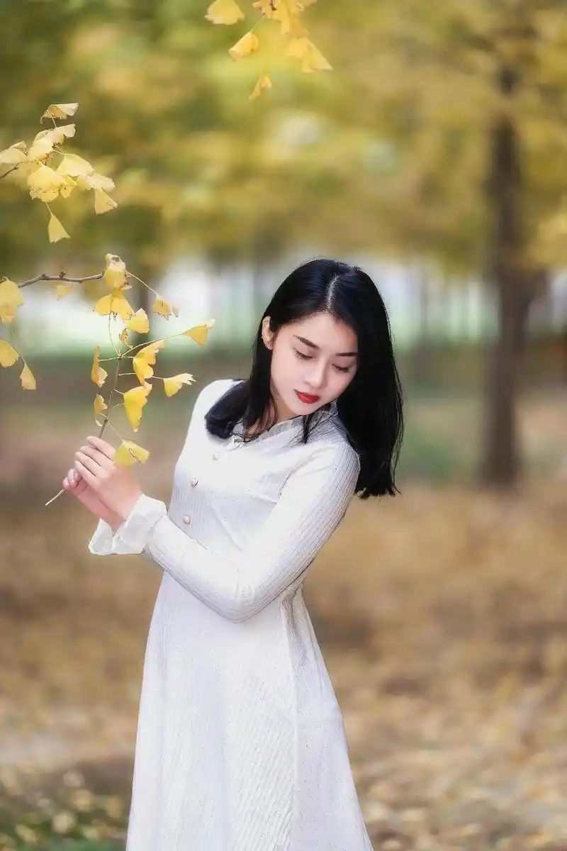 原创 #唯美意境 #人像写真  - 抖音