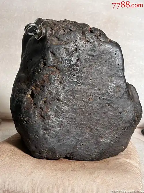 铁陨石原石摆件