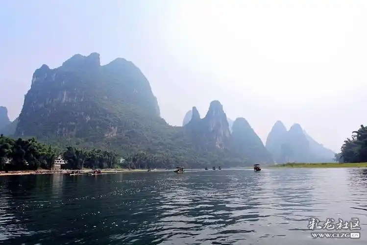 印像桂林找寻第五套人民币20元背面的漓江山水风光