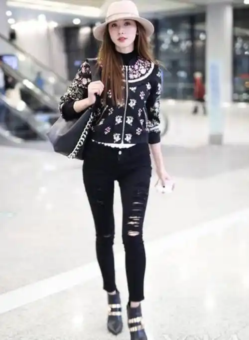 林志玲穿喇叭牛仔裤真的很美,美到你直接效仿_身材_时尚_明星