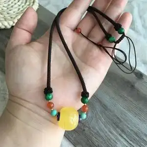 手工编织蜜蜡桶珠吊坠鸡油黄琥珀锁骨链蜜蜡转运珠女款项链短款女