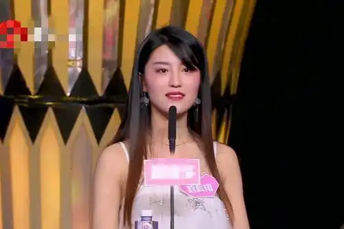 小编相信程科翔的说法,她参加《非诚勿扰》时已经和前男友分手了.