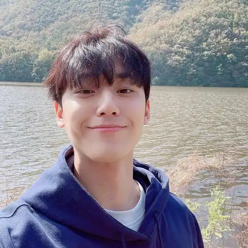 李到晛  #男朋友  #头像  #壁纸