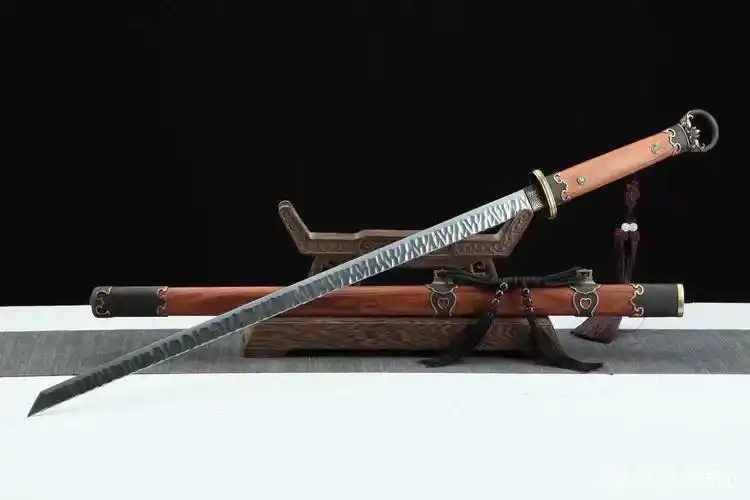 手工作-百炼钢锤纹环首唐横刀,鉴赏