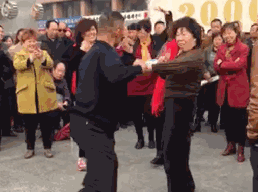 506_376gif 动态图 动图