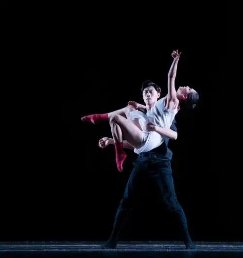 现代双人舞《味道》(二)