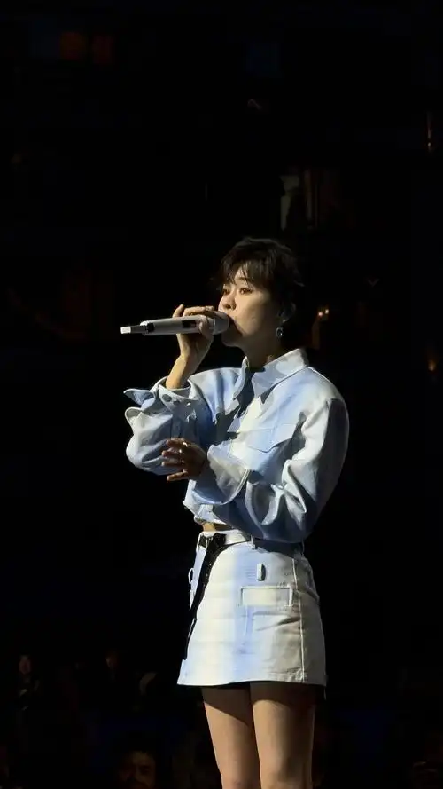 郁可唯惊喜献唱