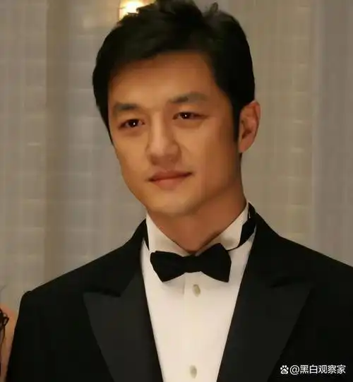 越努力越心酸?事实证明,现在谁都"救"不了51岁的李亚鹏