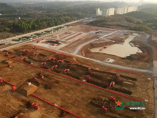 武警交通六支队实战化野外全要素训练场. 涂敦法 摄