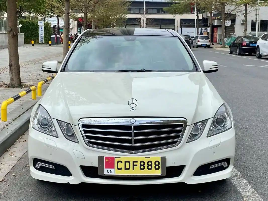 新到2010年奔驰e300进口3.0.v6 不靓不收系列 原