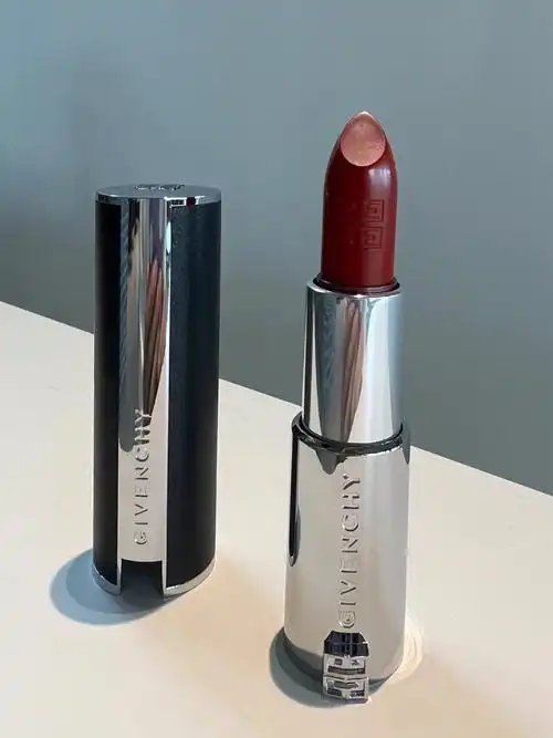 纪梵希全新小羊皮338