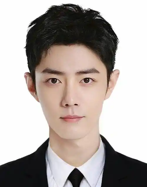 看到肖战景甜易烊千玺同款证件照后,我才知道什么叫惊鸿一瞥!