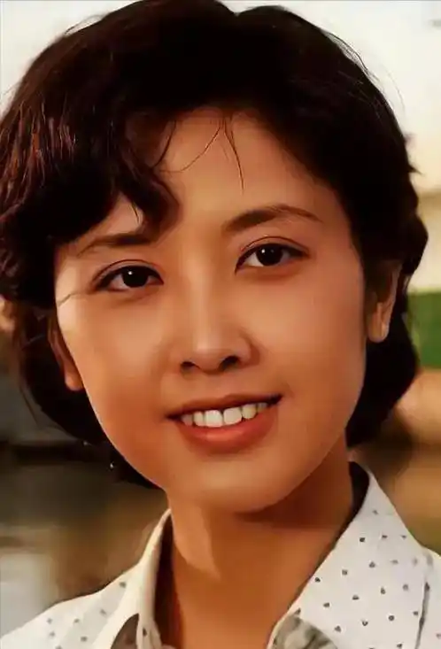 80年代内地影坛的十大美女,个个风姿绰约,李秀明仅排第三