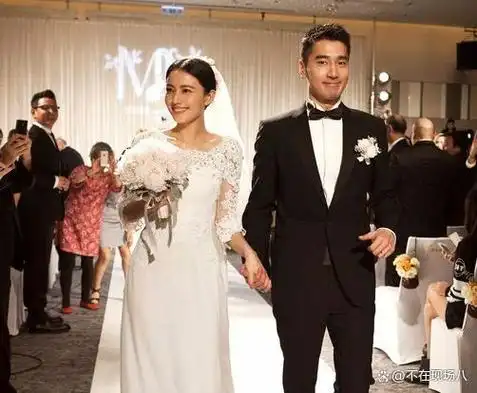 逼婚于小伟,"下嫁"赵又廷,高圆圆的婚姻是否真如表面那般幸福