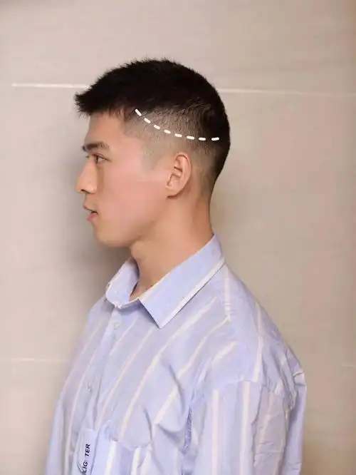 史上最帅的2cm男生短发来了!_发型