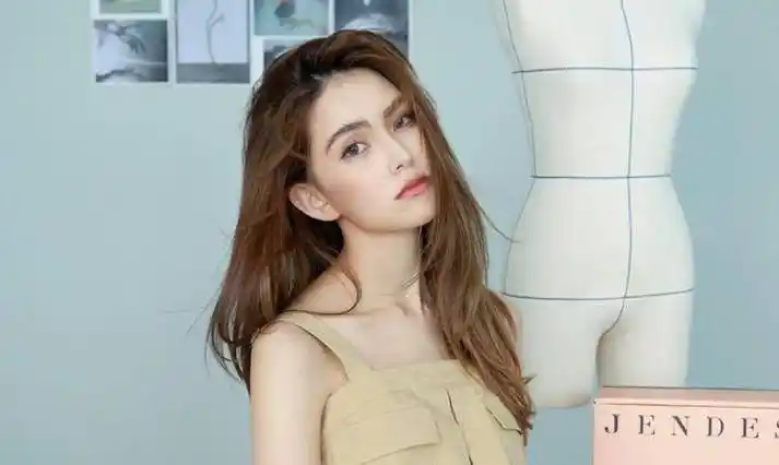 昆凌品牌停业传闻背后,她的夏天计划让人期待!_市场_团队_消费者