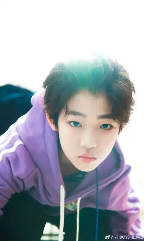 乐华少年 yhboys 张恩硕