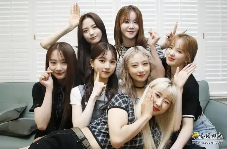 hot issue是由哪个韩娱公司前社长打造的女团?何时发行首张专辑出道?