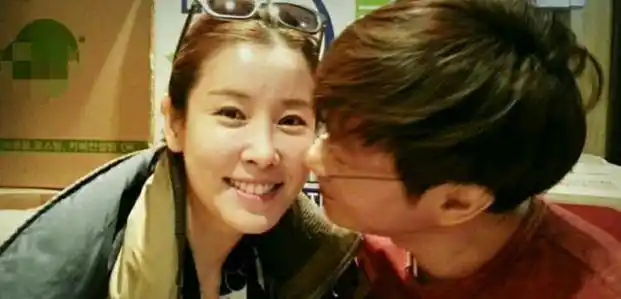 李泰兰公开回娘家幸福日常 自曝丈夫是外貌协会 3个月闪婚成传说