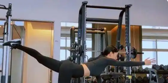 但是万茜从来也没有想过要晒出一些健身照片或者是健身视频,不过私