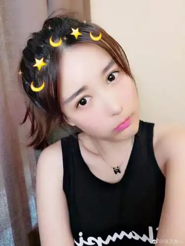 张大仙前女友灰灰我服日常生活照片12p