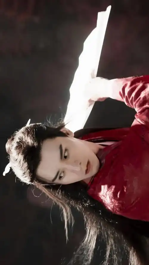 温客行红衣修图 好美好美