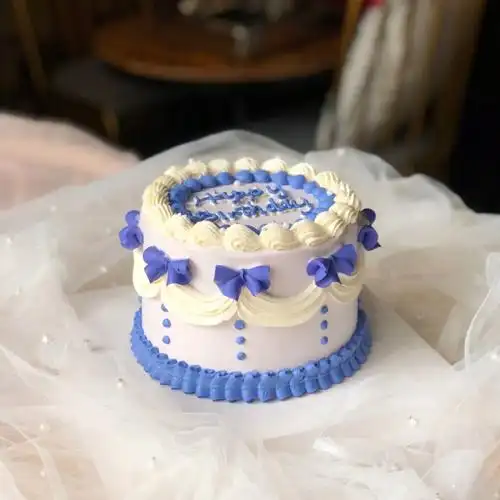 复古紫系五寸小蛋糕