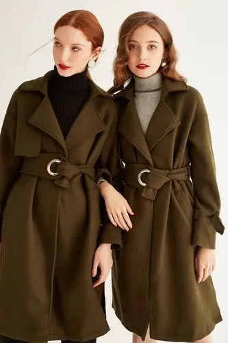 ugoccam女装专场 经典翻领绑带收腰修身女款冬装大衣 品牌名称