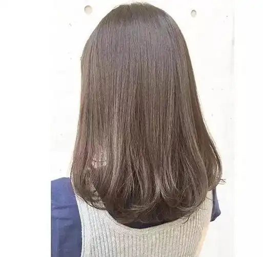 女士中长发内扣发型