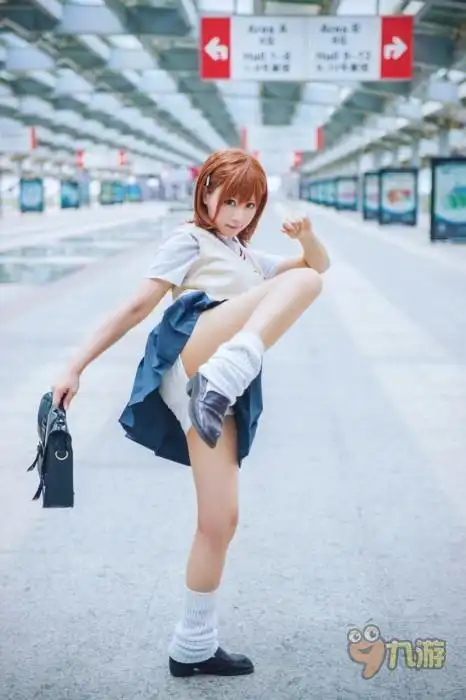 另外,还有那利用她dna而克隆出来的御坂妹妹,真是让人非常痛心!