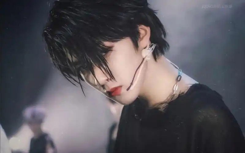 【刘耀文】破风 英雄cover直拍合集 每日亿遍!