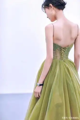 女明星的香肩美背,简直太美了,看了简直口水直流