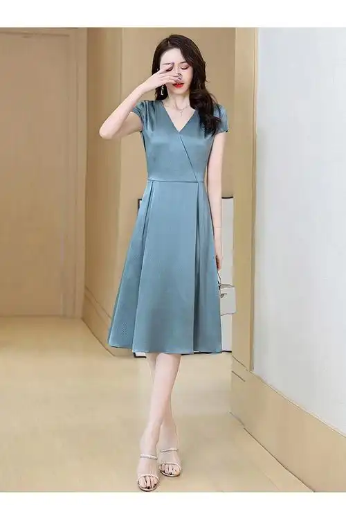 连衣裙夏2020新款女气质 气质通勤优雅v领修身显瘦真丝连衣裙