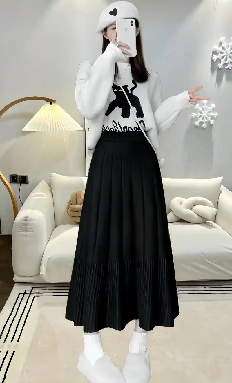 简单大方时尚款 宝子们06百褶半身裙来了啦,高腰百褶裙,实 - 抖音