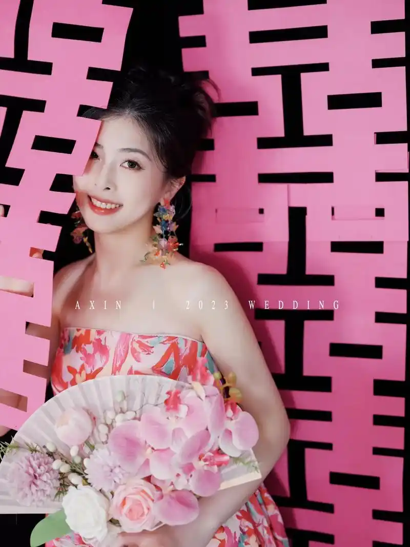 我居然拍到了"张含韵"的多巴胺婚礼!这组可爱的客片一发,就有 - 抖音