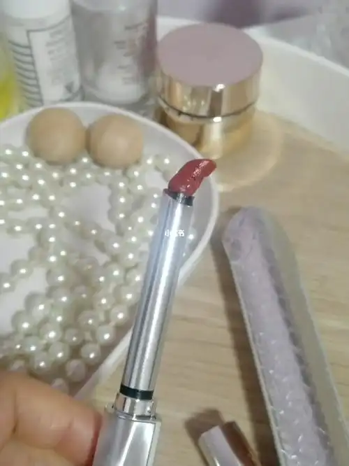 谢谢你啦420,这是我第一次用断口红