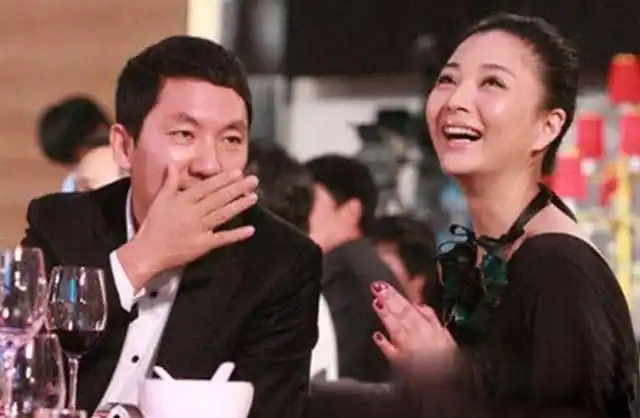 殷桃:与大佬纠缠不清,和邓超4次合作惹绯闻,情史坎坷至今未嫁