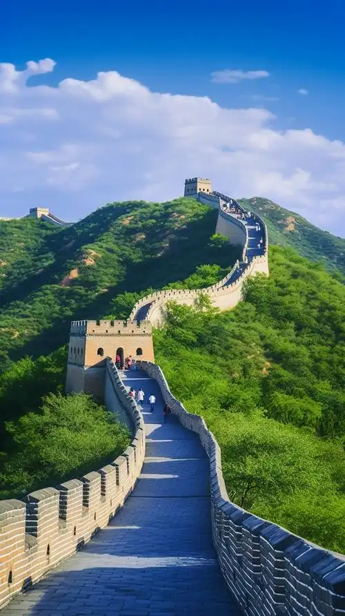 分享一组气势雄伟的万里长城11张