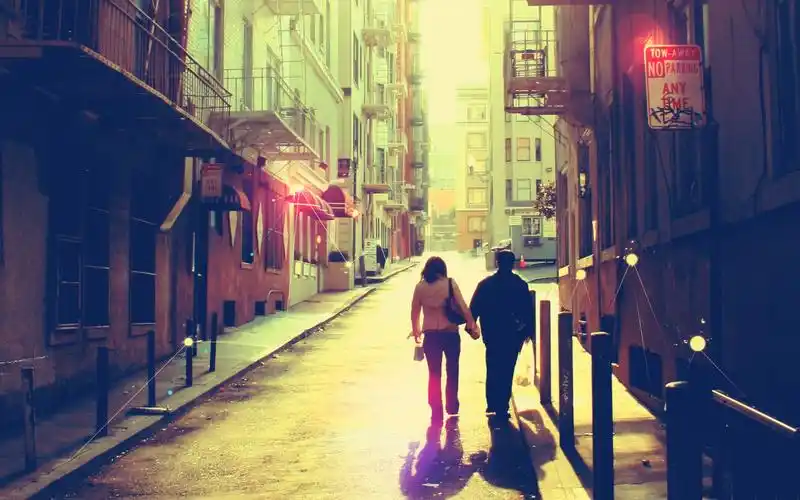 甜蜜情侣黄昏浪漫牵手唯美意境图片桌面壁纸,风景壁纸,情侣,自然风光