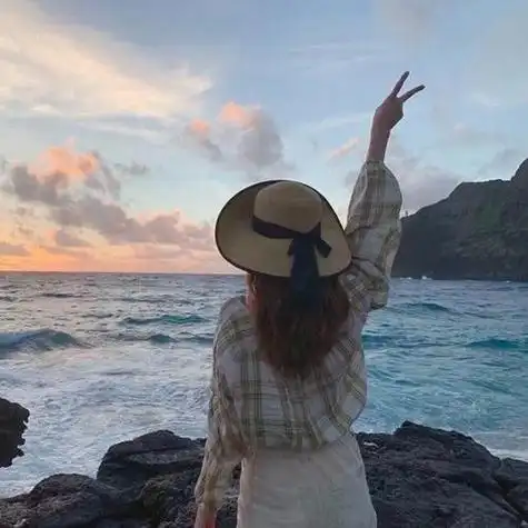 女生头像欧美背影头像霸气欧美头像女生简单气质背影