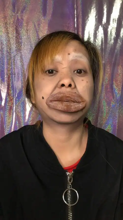 最丑大嘴巴妇女,变身后惊艳全场90