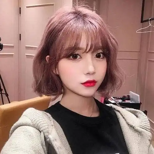 2020年流行的3款短发,不仅减龄还显脸小,可甜可酷