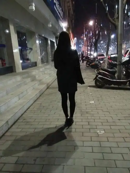 本人的背影-堆糖,美好生活研究所