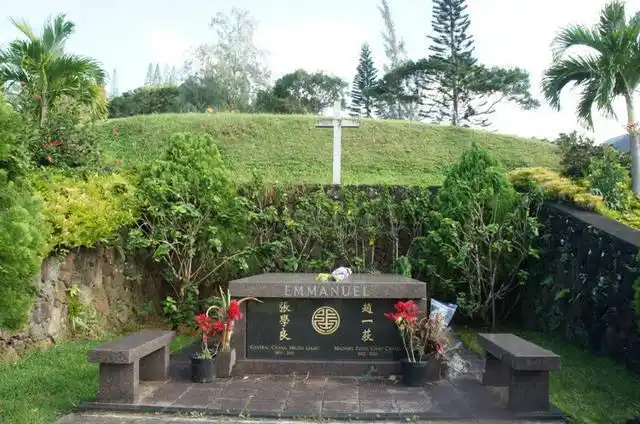 直击张作霖和张学良墓地对比照,父子俩天壤之别让人心酸不已