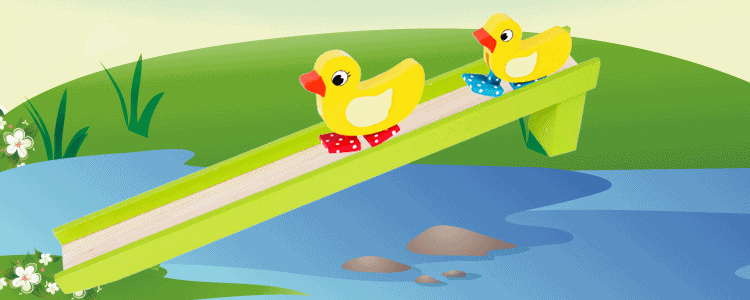 小鸭子会从滑滑梯的一端,头一点一点的走向另外一端.