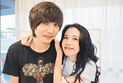 莫文蔚打太极出神入化 死不认"宝贝"情郎张亚东