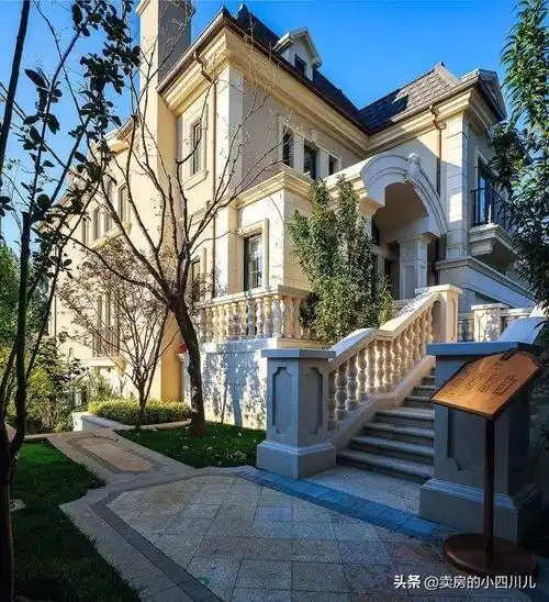 北五环,奥北别墅区法式独栋现房别墅,前二后三背山面水-北京楼讯