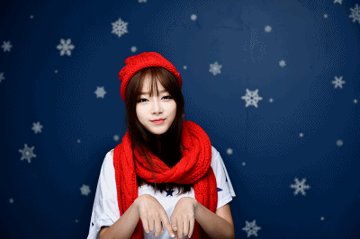 美女可爱清纯祝福gif动图_动态图_表情包下载_soogif