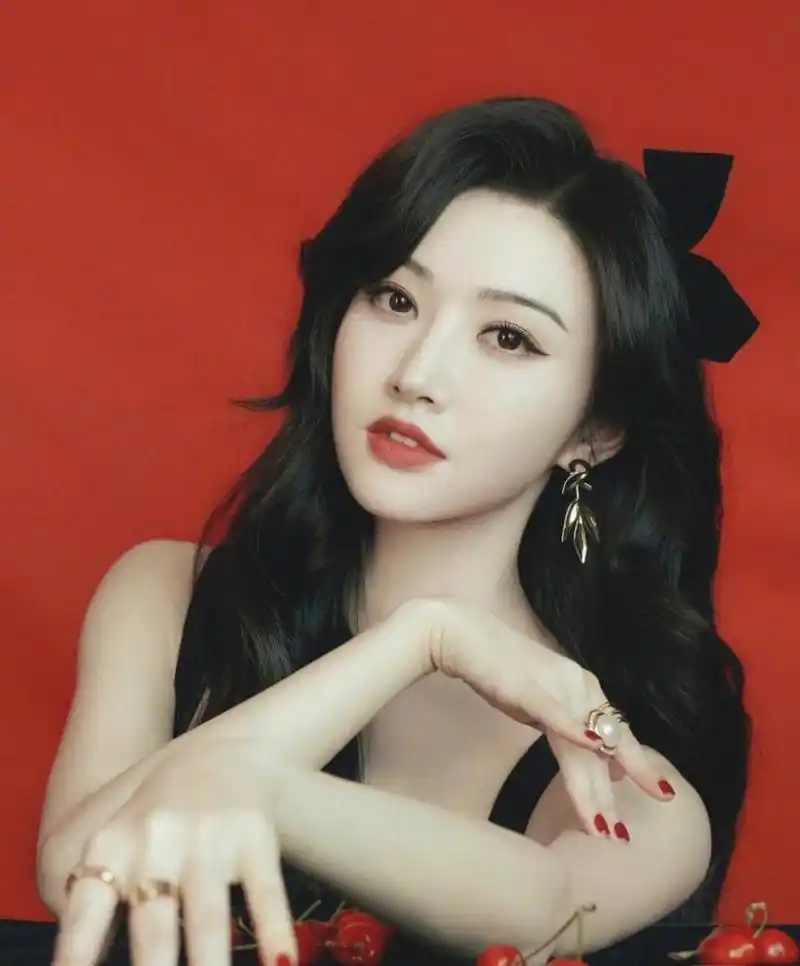 内娱女明星神图之景甜篇 图是在小红书上找的