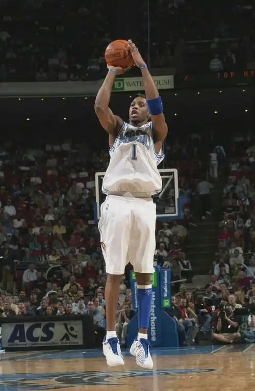 7815#麦迪##超话创作官#分享一组麦迪超帅干拔壁纸给大家,喜欢的